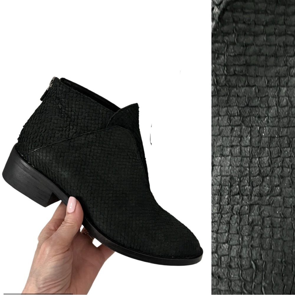Eileen Fisher Textured Genuine Leather Snake Embossed Zip Back Ankle Boot 6.5